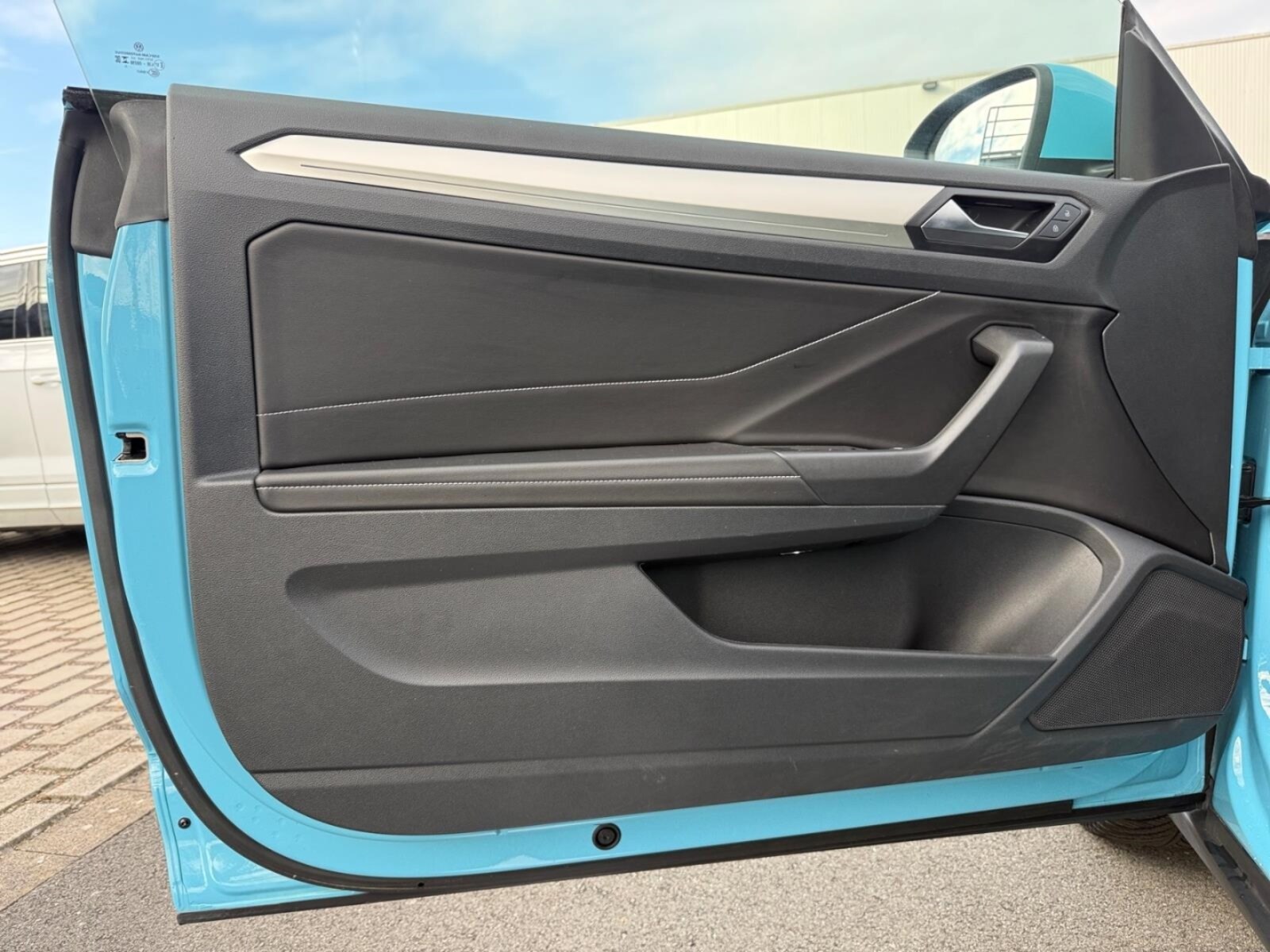Volkswagen T-Roc Cabriolet – Bild 14