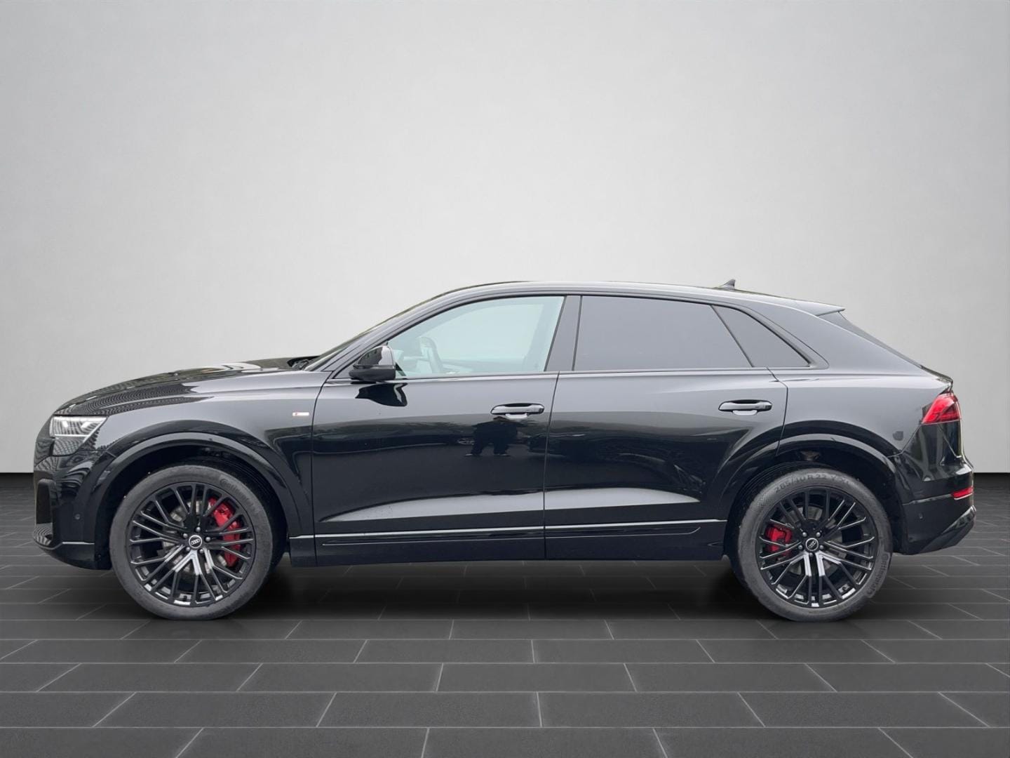Bild über Audi Q8 SUV 50 TDI quattro tiptronic - für weitere Informationen kontaktieren Sie den Audi Partner