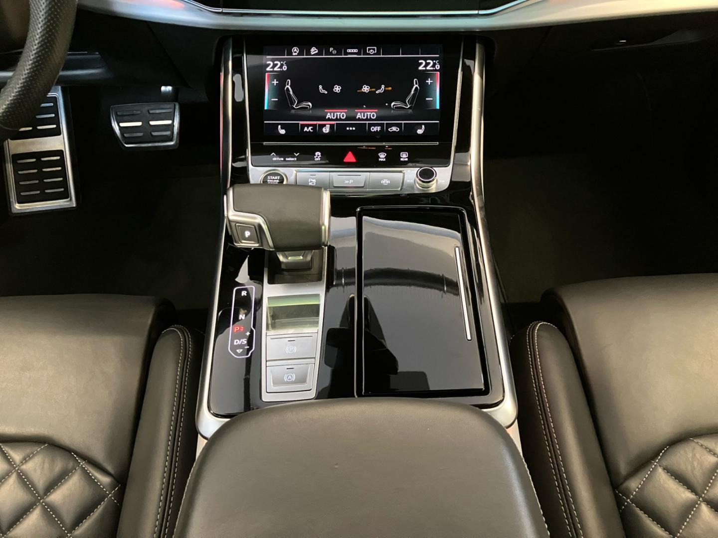 Image about Audi Q8 55 TFSI quattro tiptronic