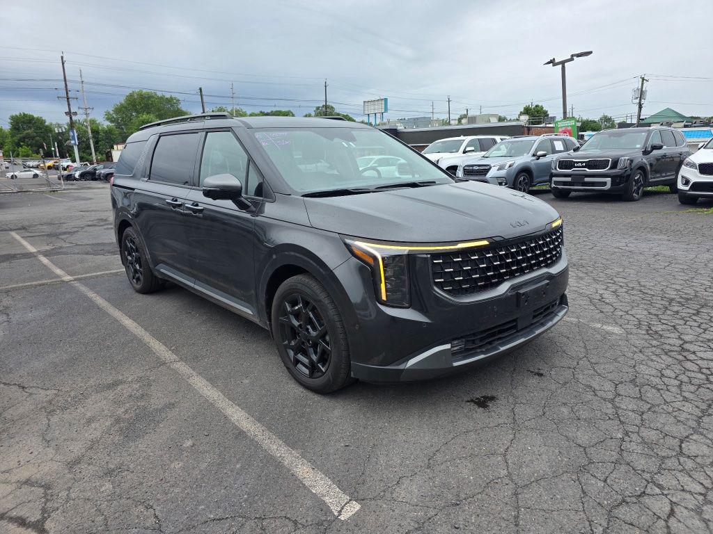 2025 Kia Sedona SX HEV's photo