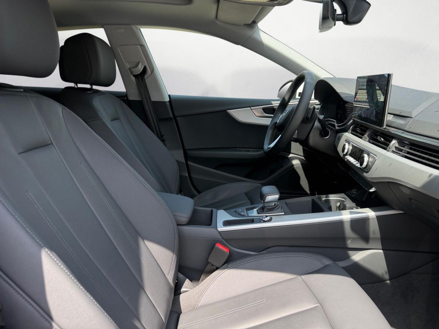 Image about Audi A5 Sportback S line business 40 TDI S tronic