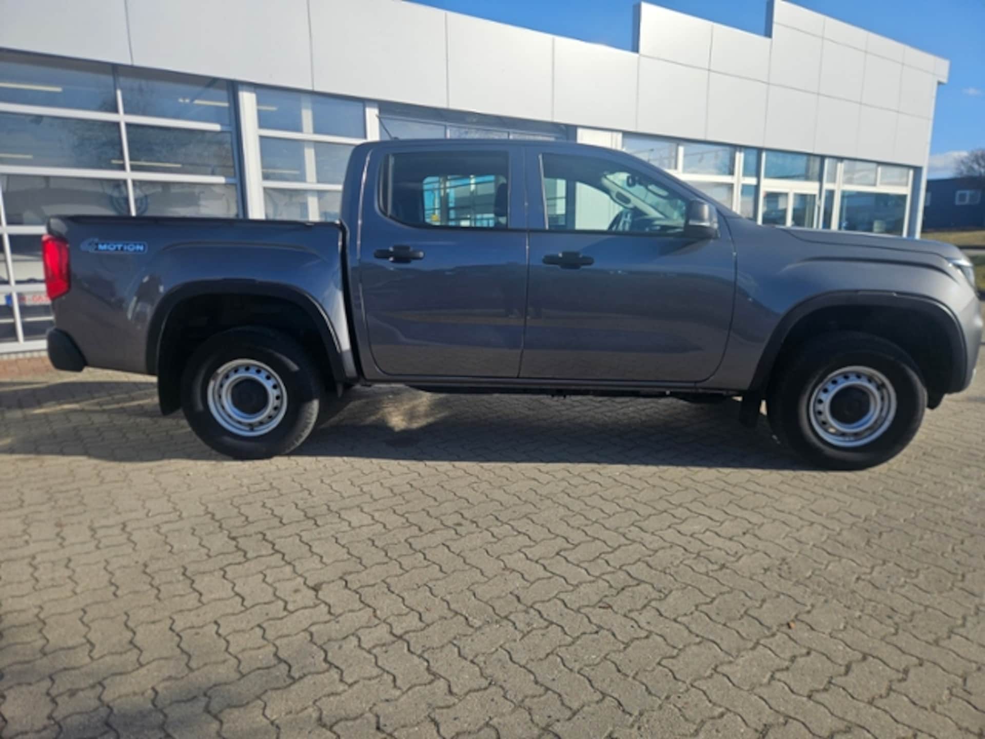 Volkswagen Amarok DoubleCab Basis-Modell