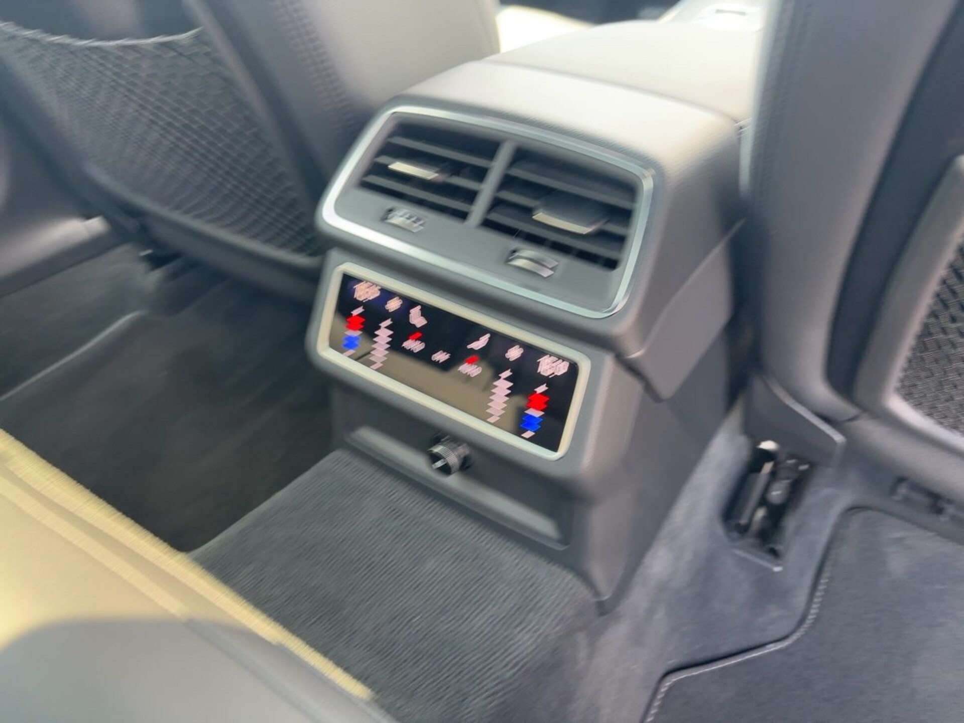 Audi A6 Limousine