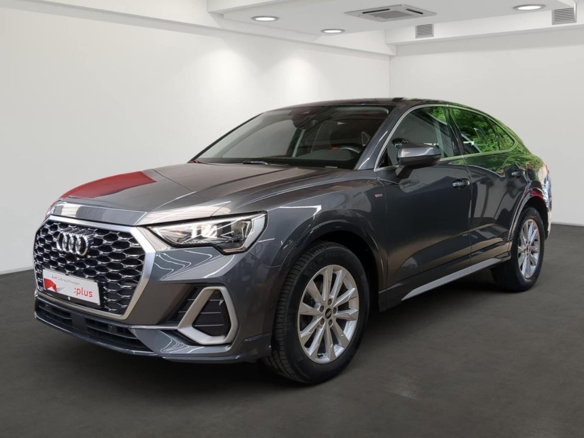 Audi Q3 Sportback S line