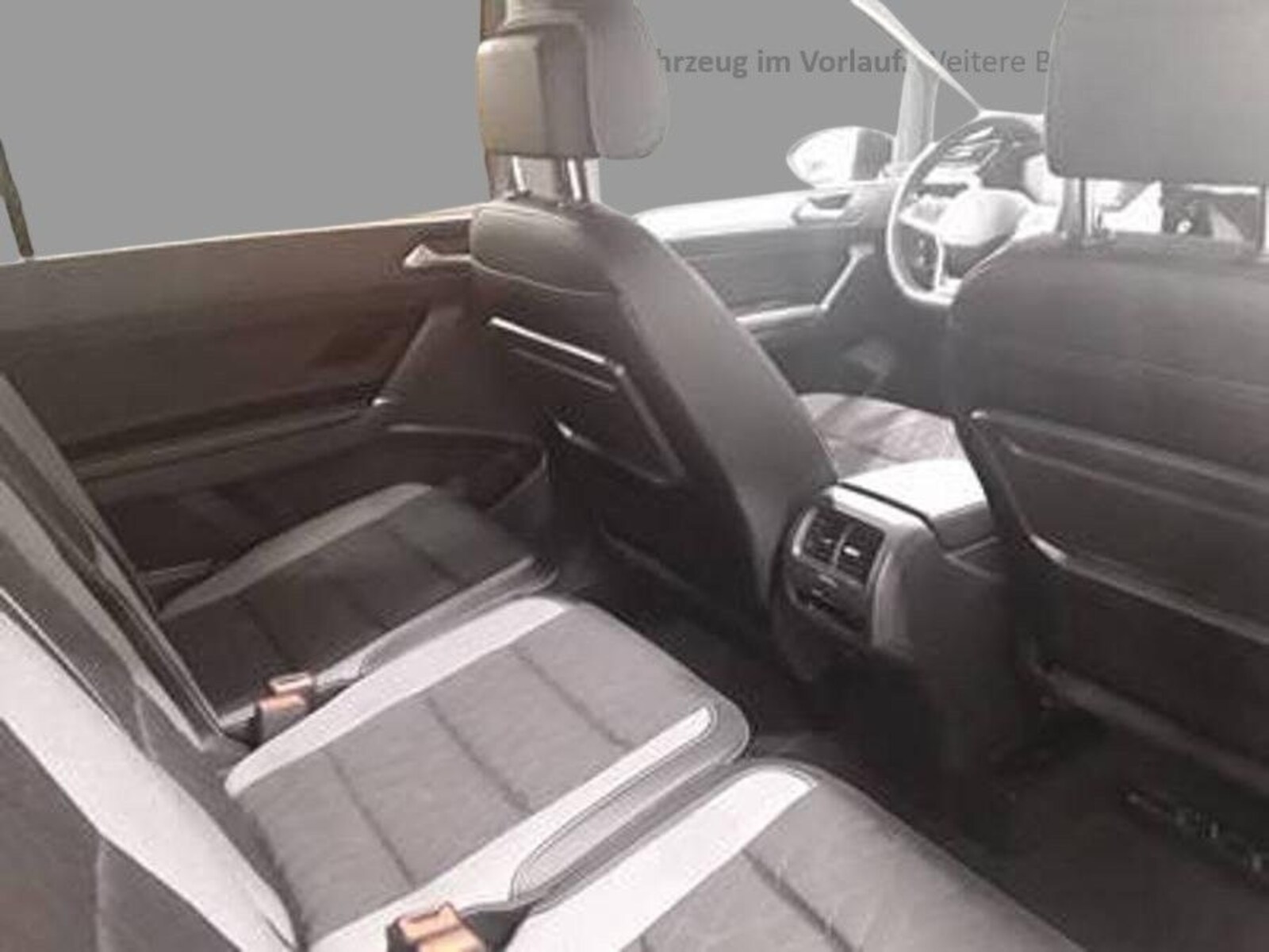 Volkswagen Touran – Bild 6