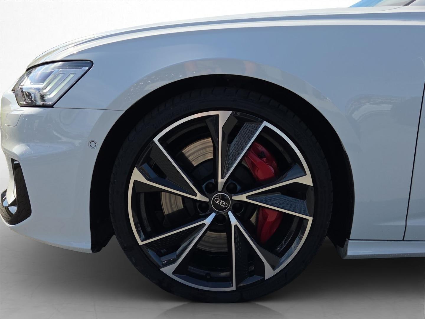 Bild über Audi S6 Limousine TDI quattro tiptronic - für weitere Informationen kontaktieren Sie den Audi Partner