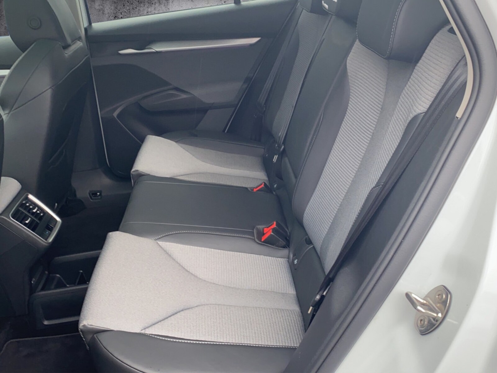 Škoda Enyaq – Bild 14