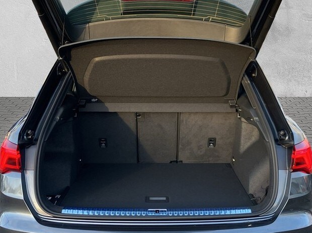 Image about Audi Q3 S line 40 TDI quattro S tronic