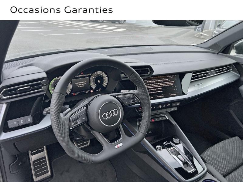 Image about Audi A3 Sportback TFSI e S line TFSI e 204 ch S tronic