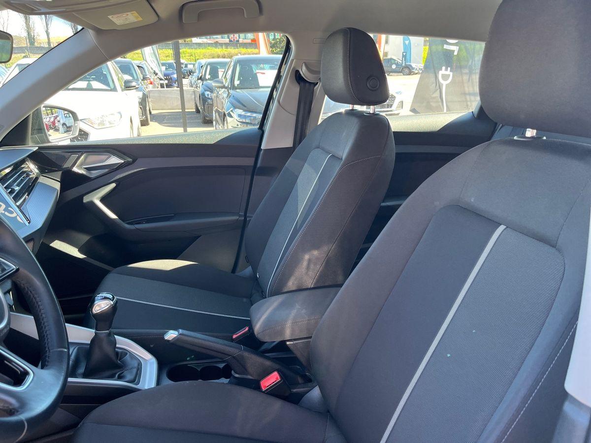 Image about Audi A1 Sportback Design 25 TFSI 70 kW (95 ch) 5 vitesses