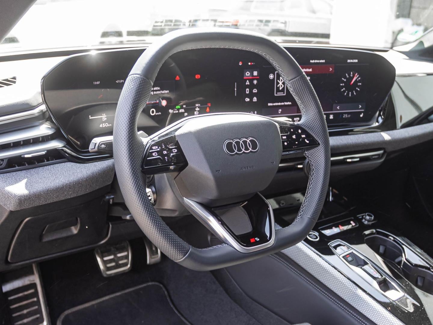 Bild über Audi A5 Avant TFSI 150 kW S tronic - für weitere Informationen kontaktieren Sie den Audi Partner