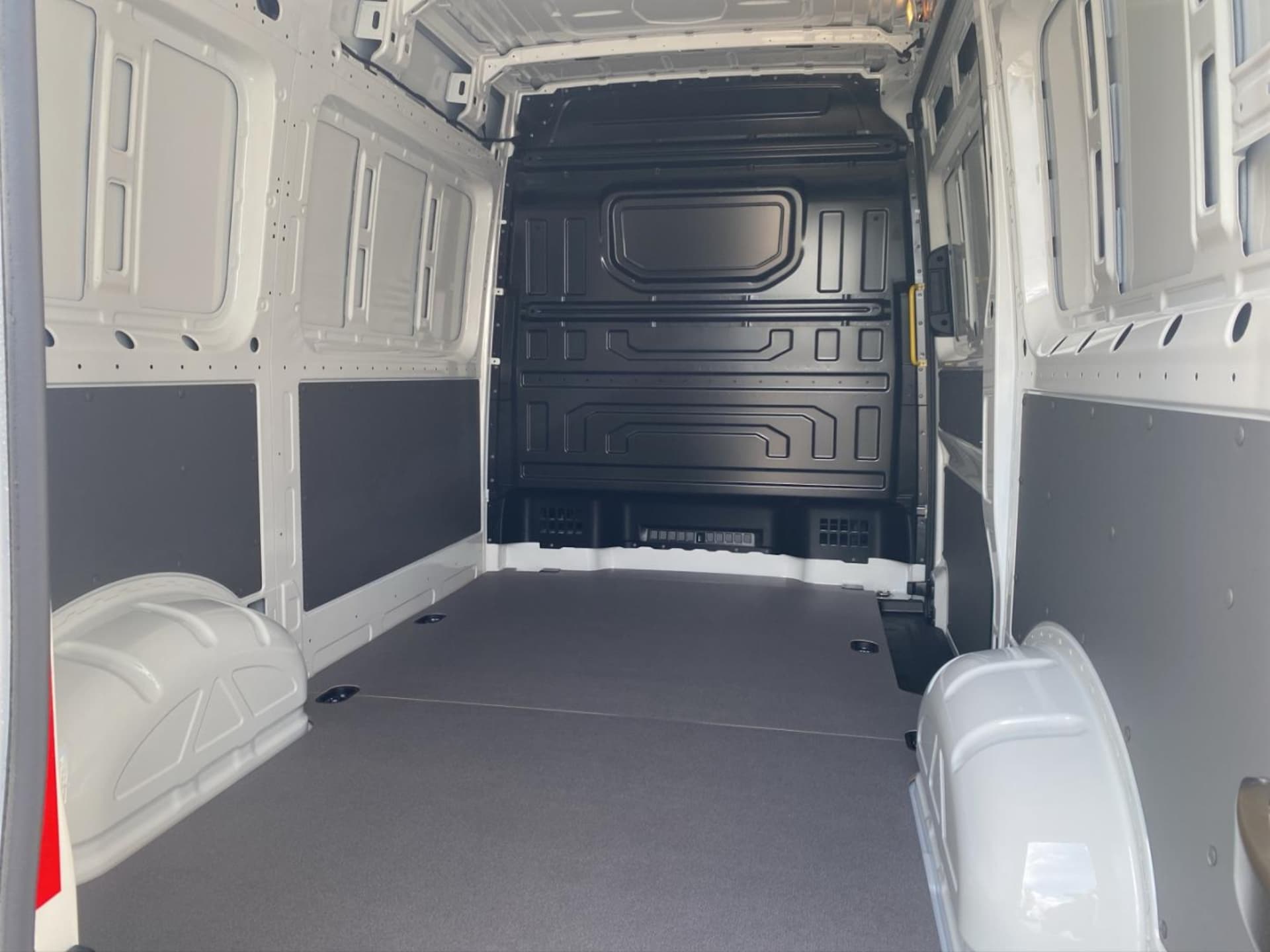 Volkswagen Crafter Kasten mittlerer Radstand