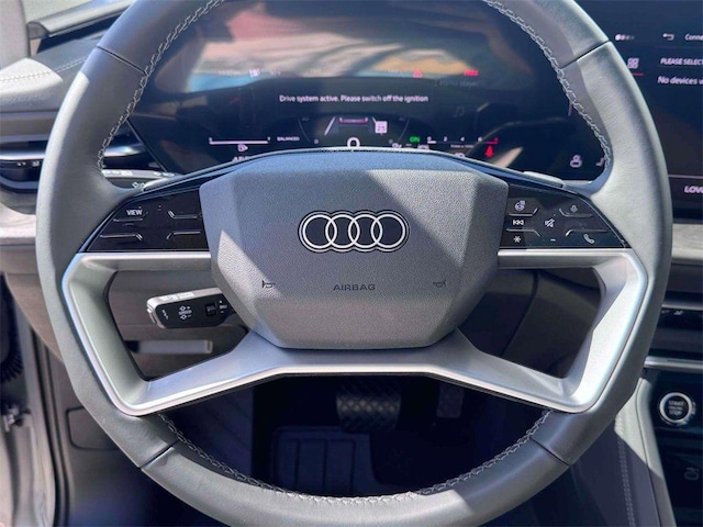 2025 Audi Q5 Premium - Photo 14