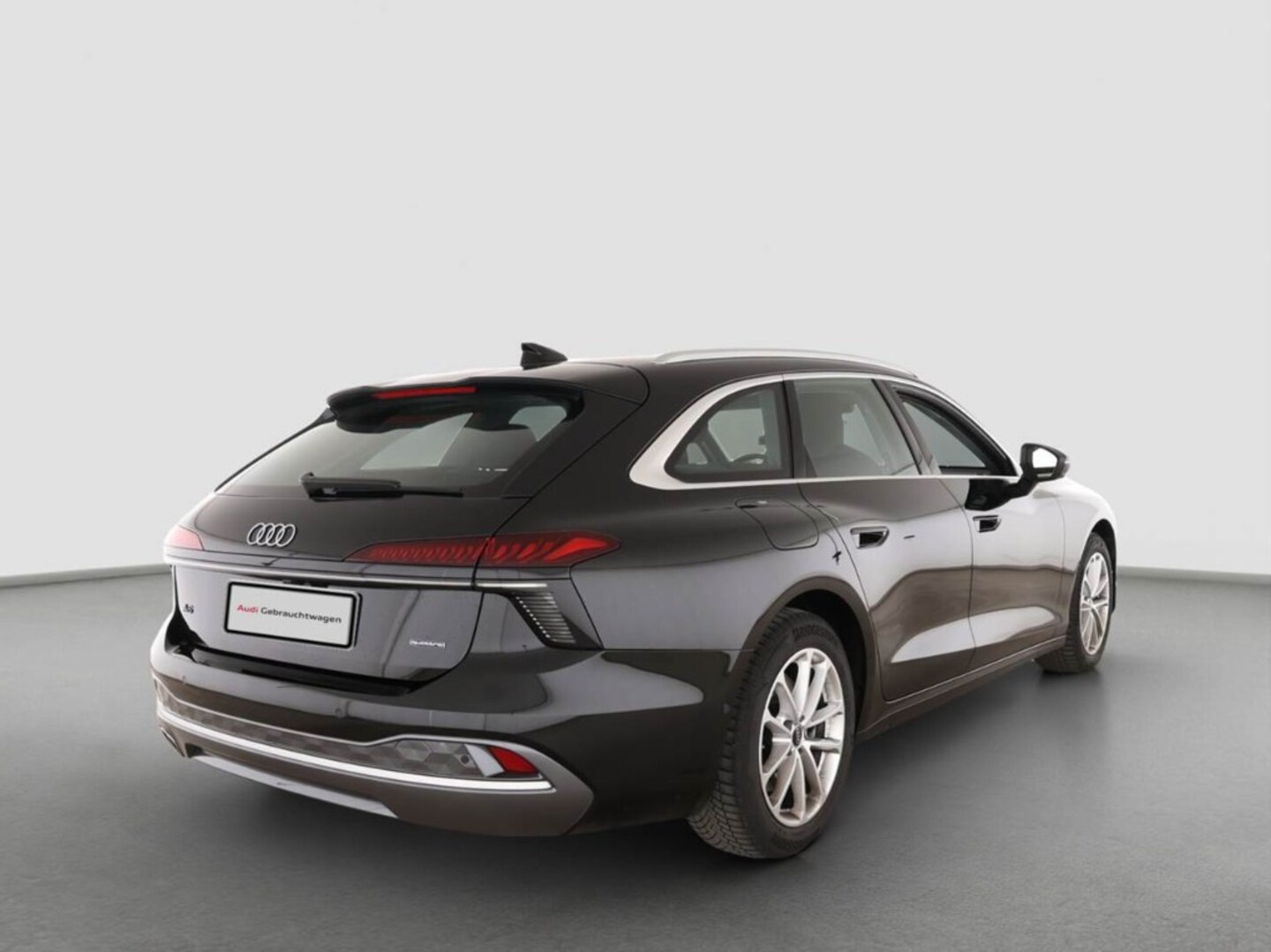Bild über Audi A6 Avant TDI quattro 150 kW S tronic - für weitere Informationen kontaktieren Sie den Audi Partner