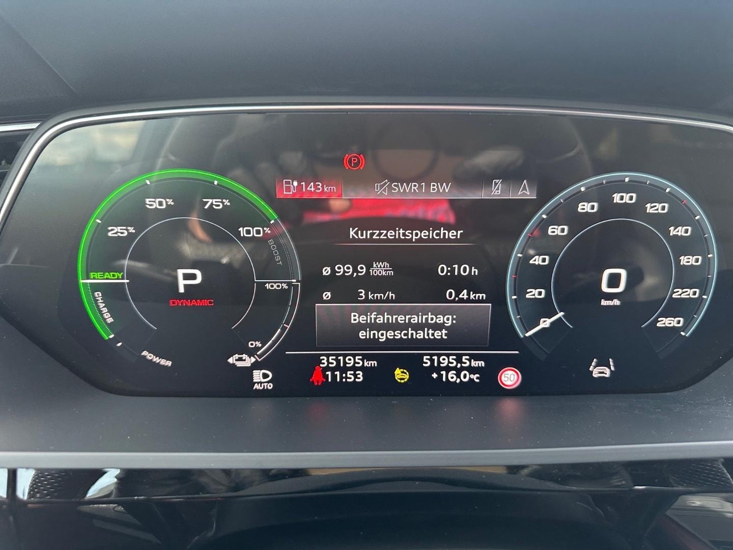 Bild über Audi Q8 Sportback e-tron advanced 50 e-tron quattro - für weitere Informationen kontaktieren Sie den Audi Partner