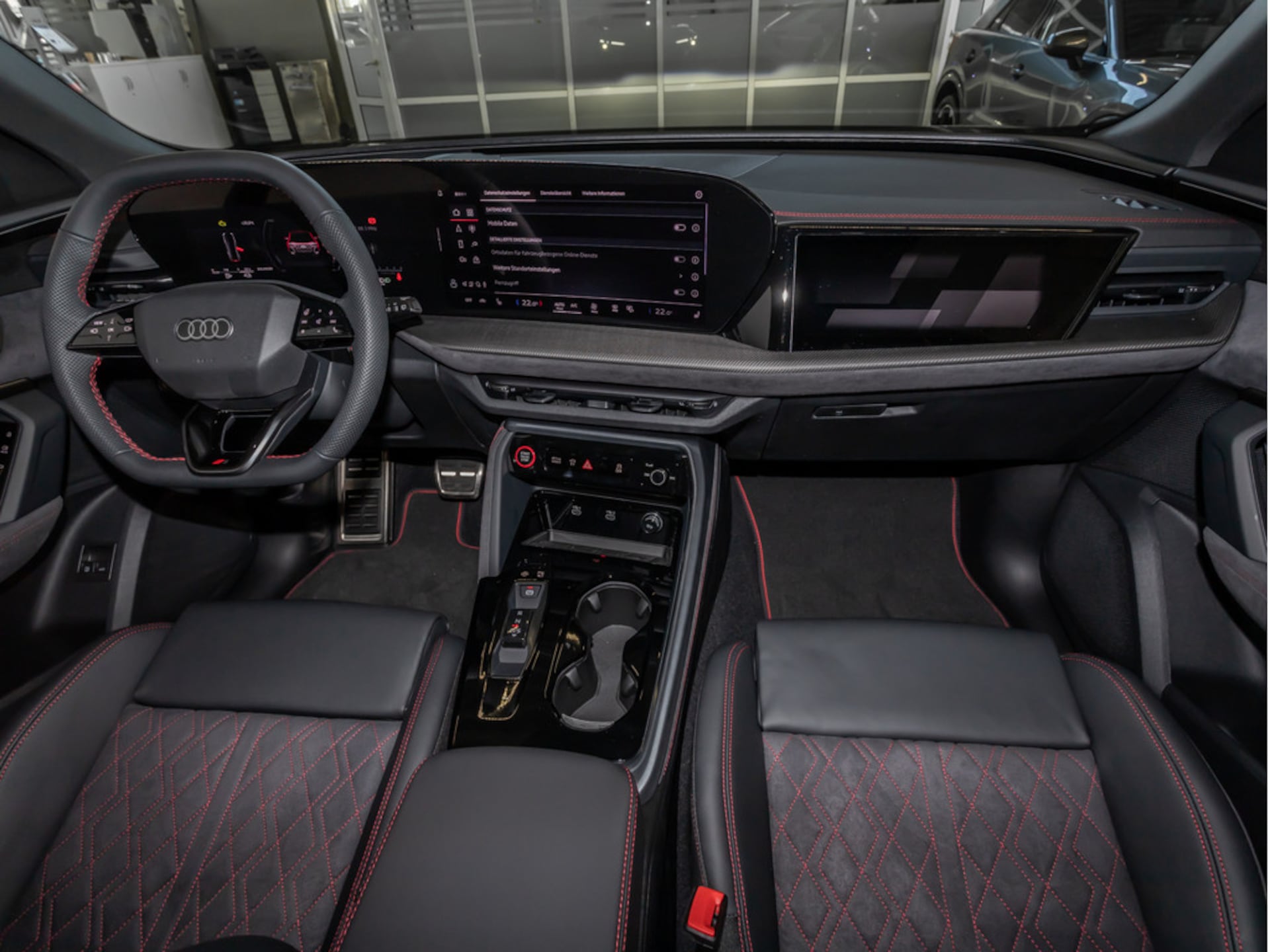 Audi Q5 SUV e-hybrid edition one