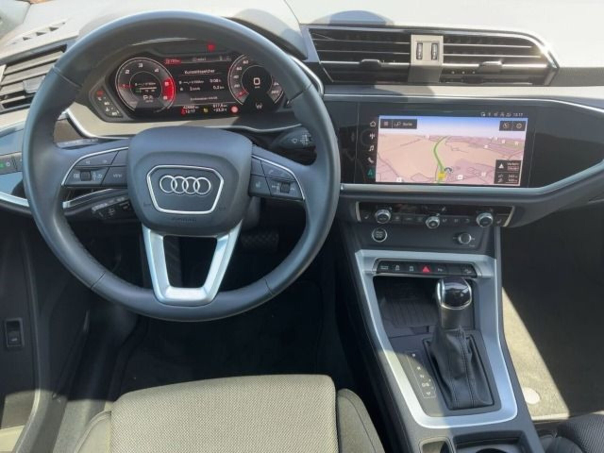Audi Q3 Sportback S line