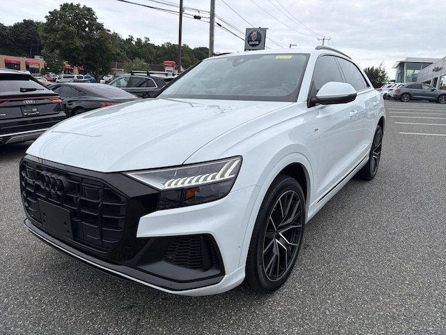 2023 Audi Q8