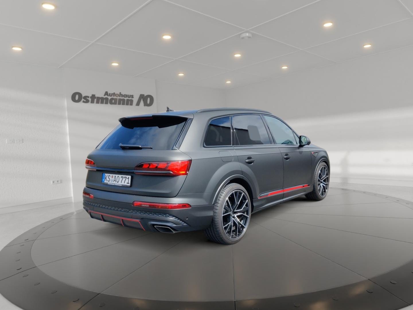 Image about Audi Q7 SUV S line 50 TDI quattro tiptronic
