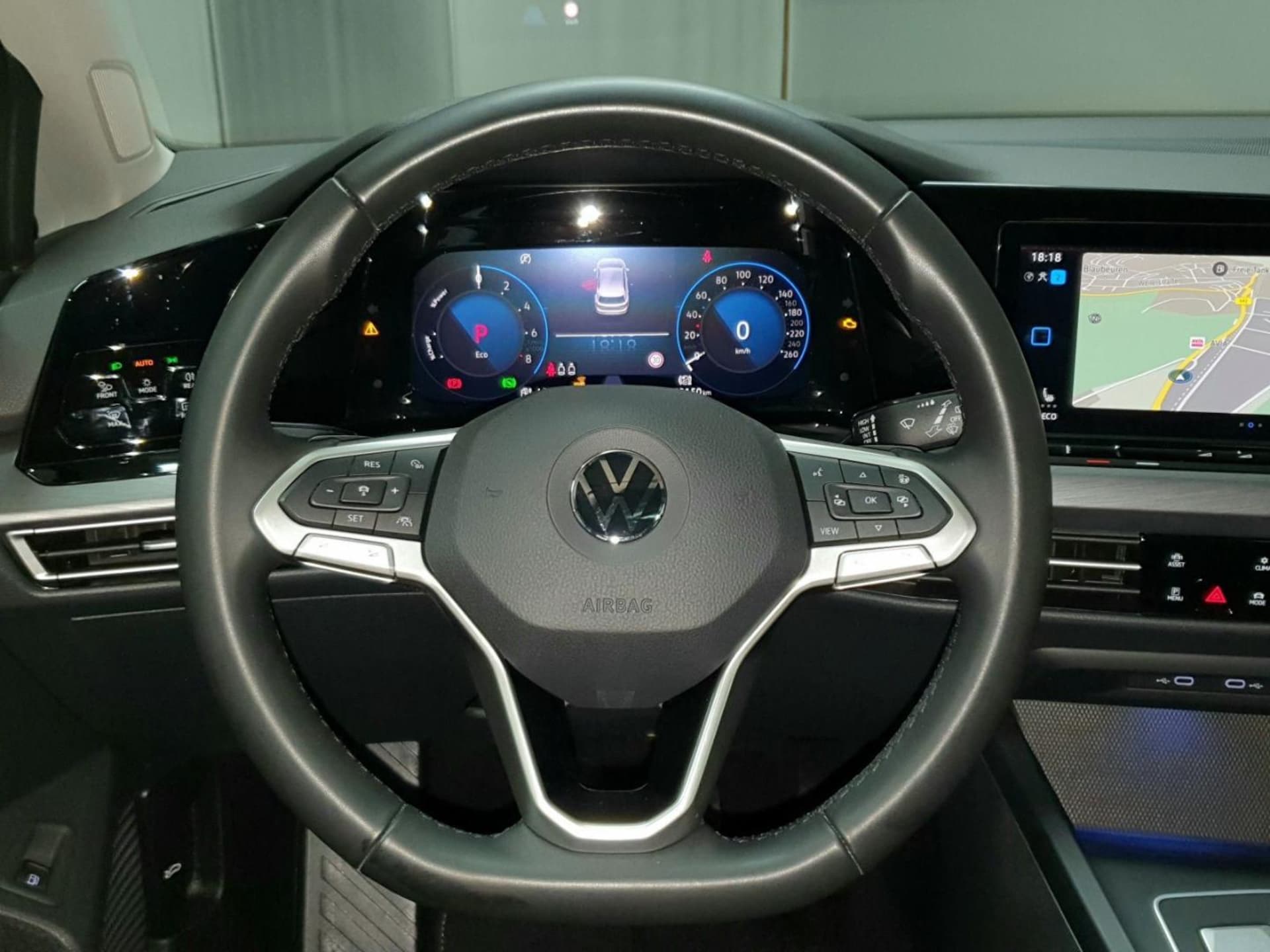 Volkswagen Golf Style