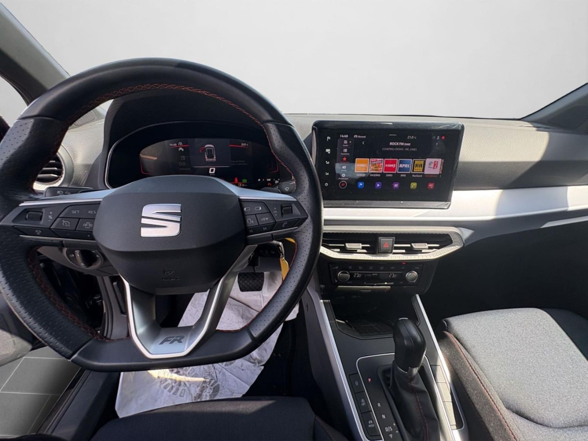 SEAT Arona FR
