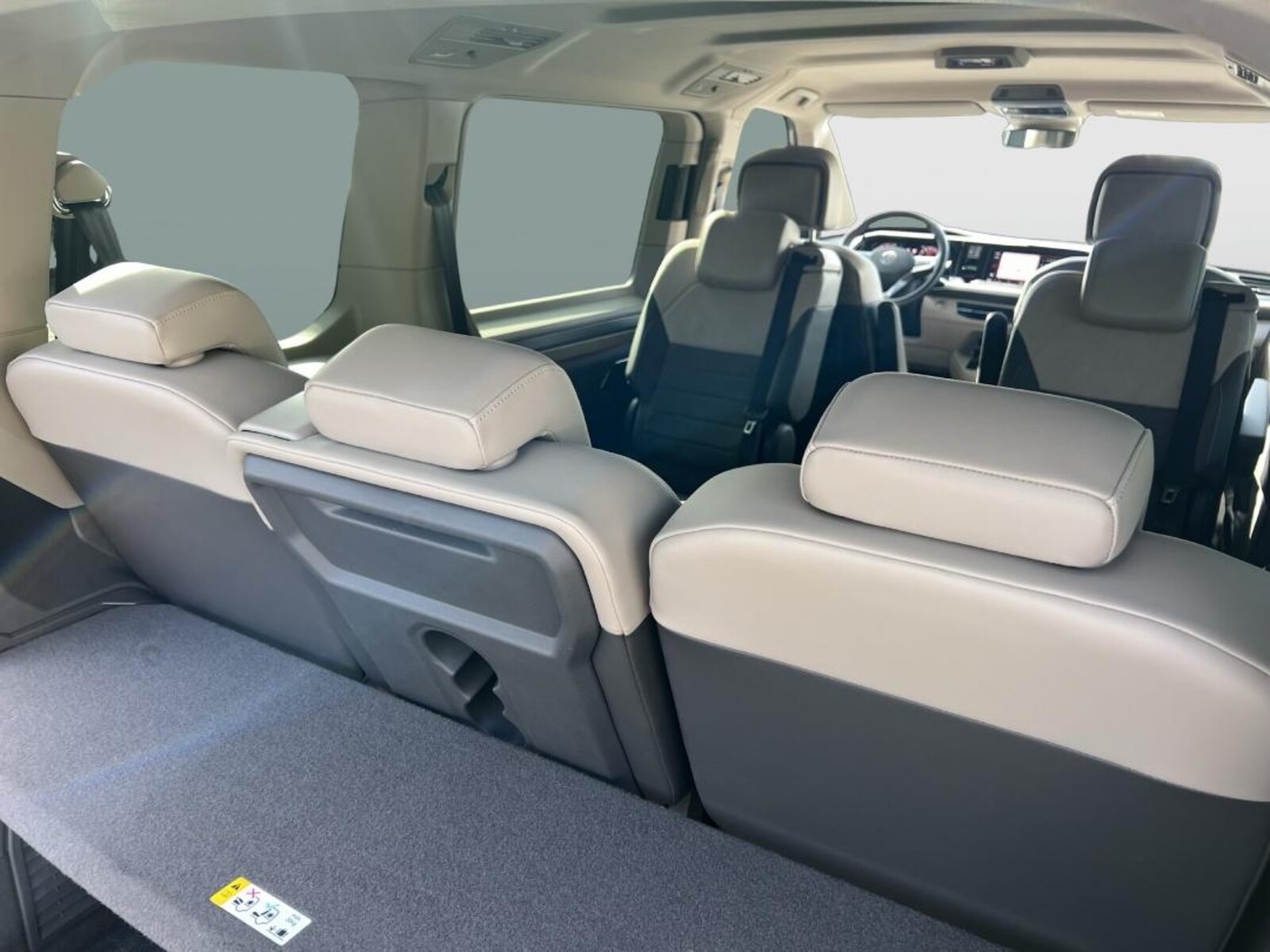 Volkswagen Multivan – Bild 13
