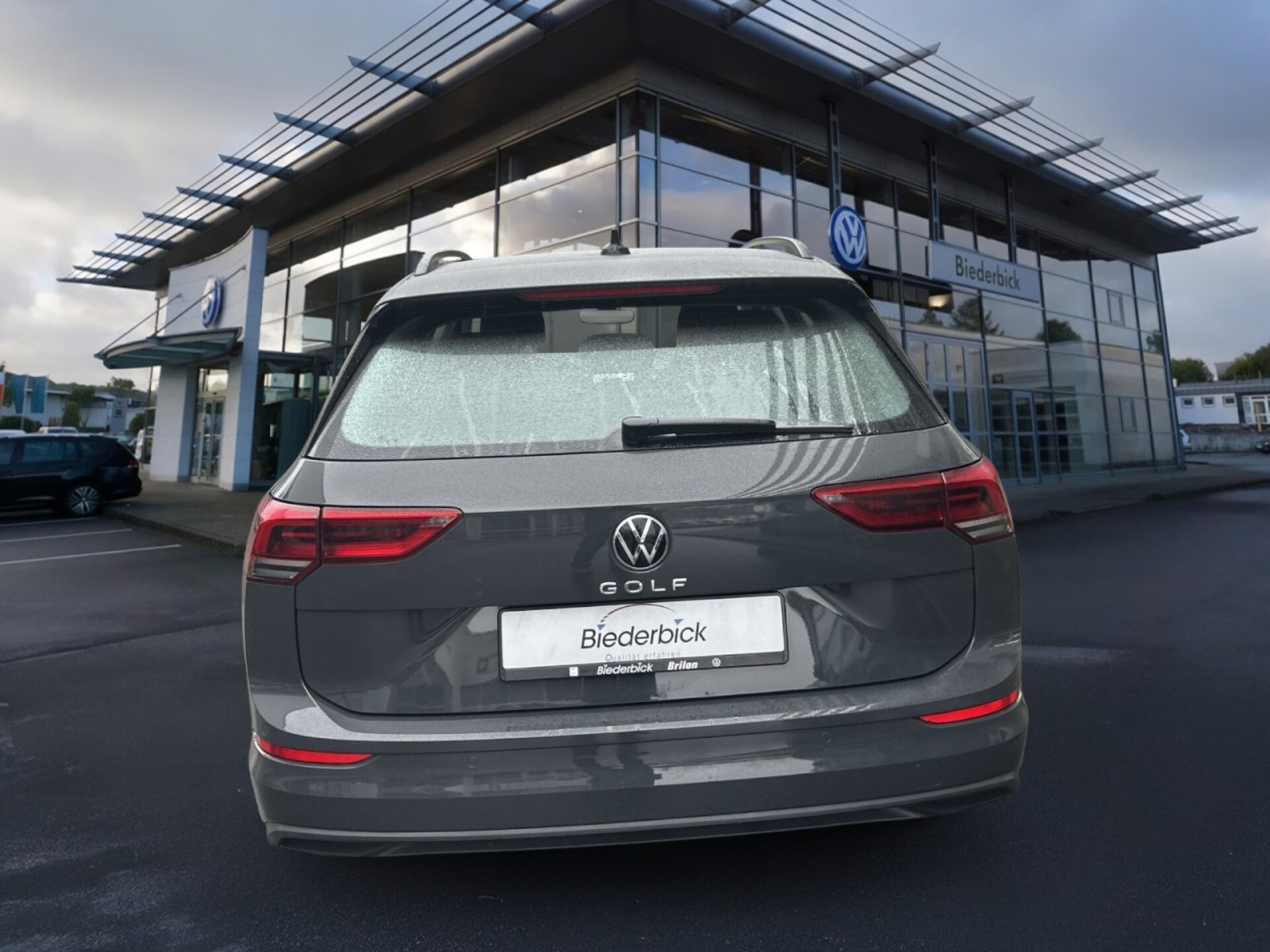Volkswagen Golf Variant Life