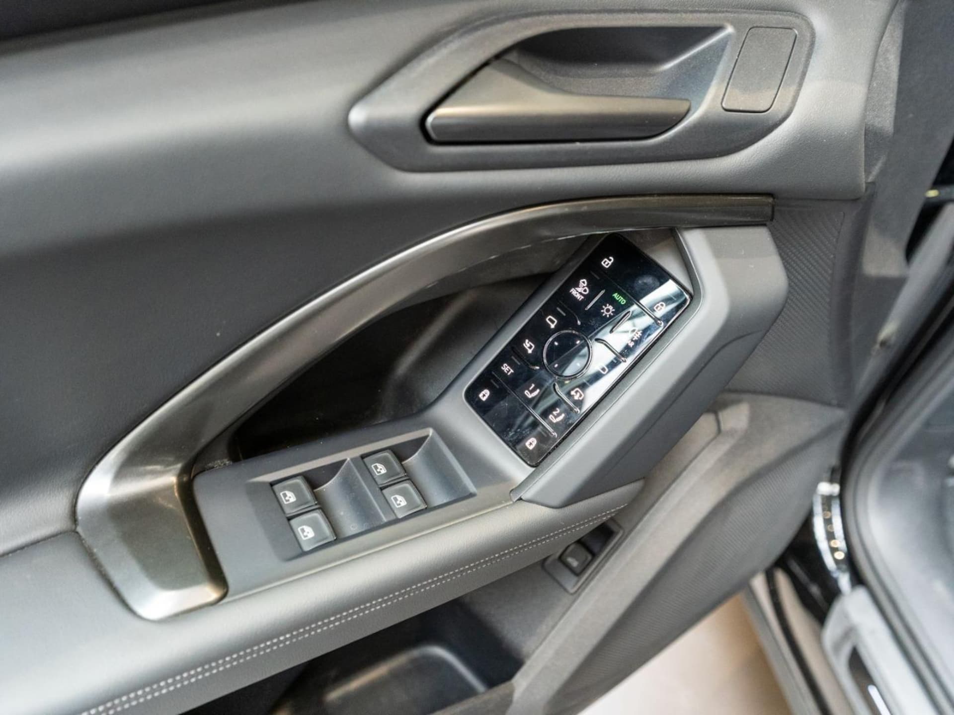 Audi Q5 Sportback edition one
