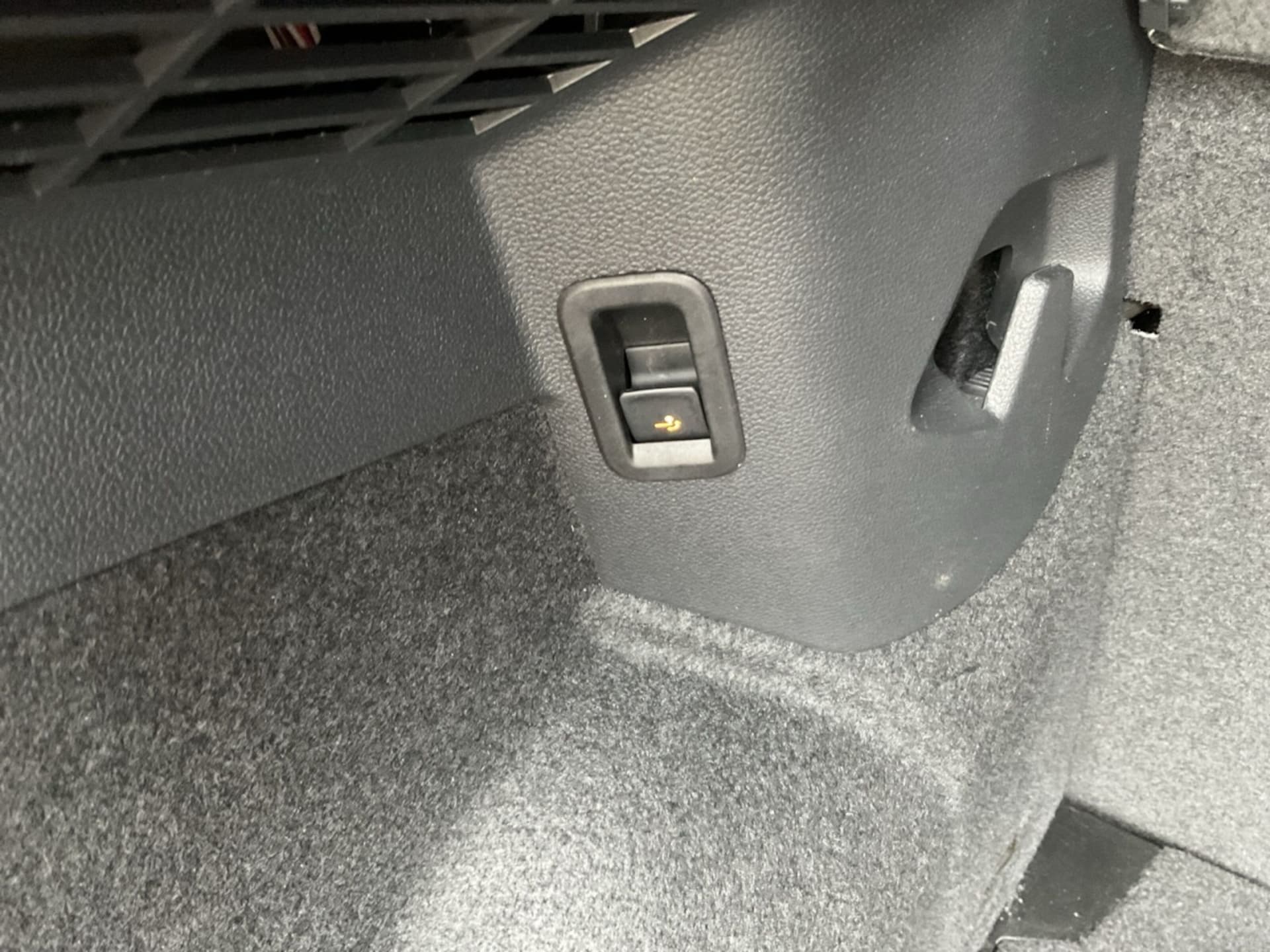 Volkswagen Golf Active