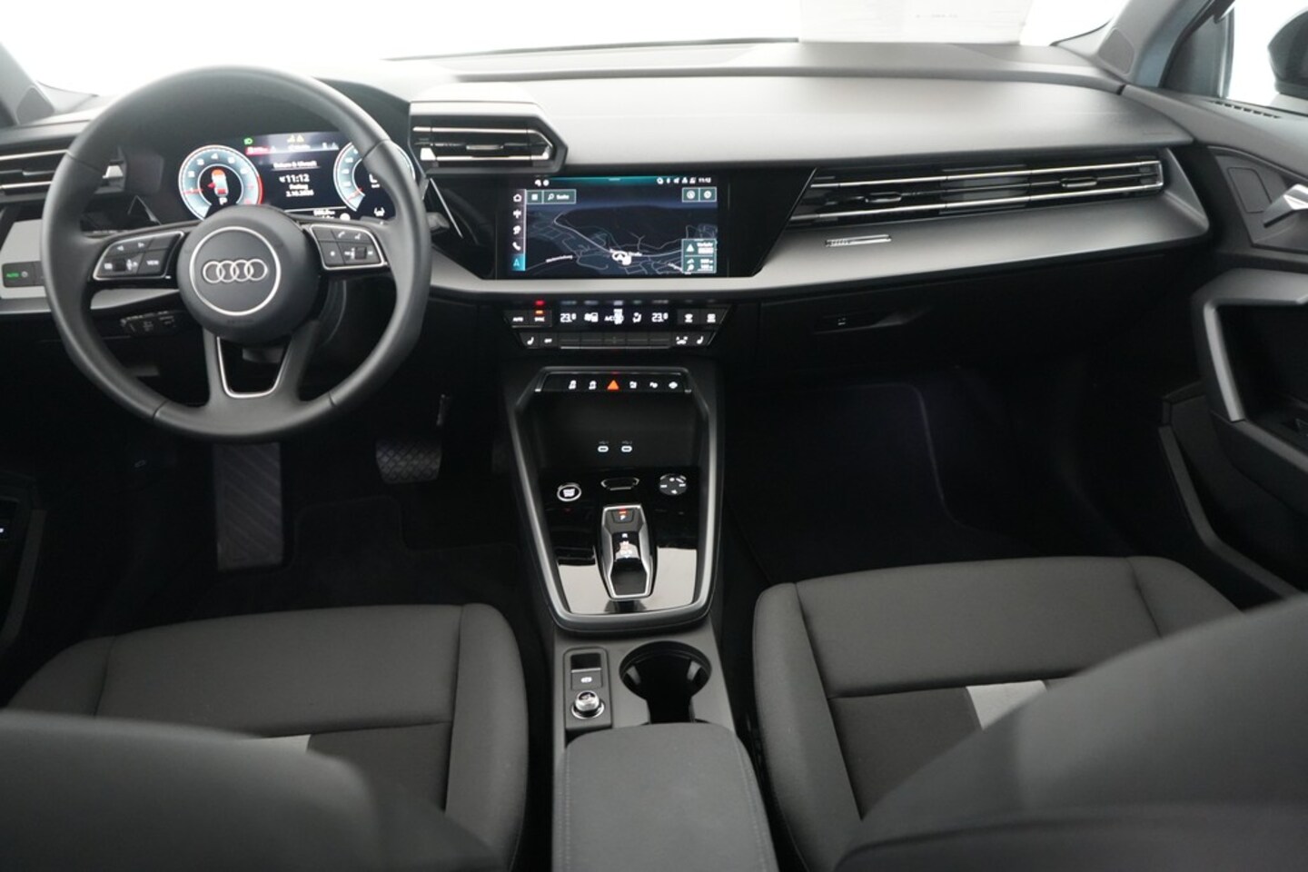 Bild über Audi A3 Limousine advanced 35 TFSI S tronic - für weitere Informationen kontaktieren Sie den Audi Partner