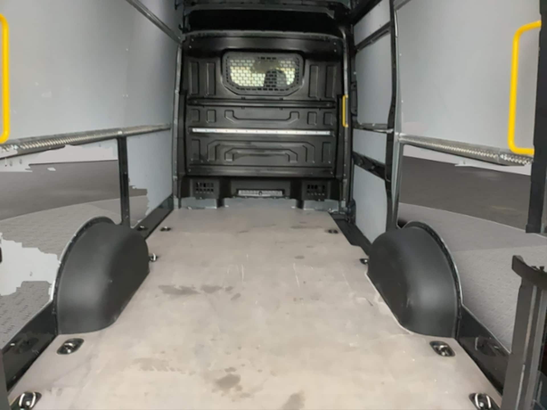 Volkswagen Crafter Kasten mittlerer Radstand