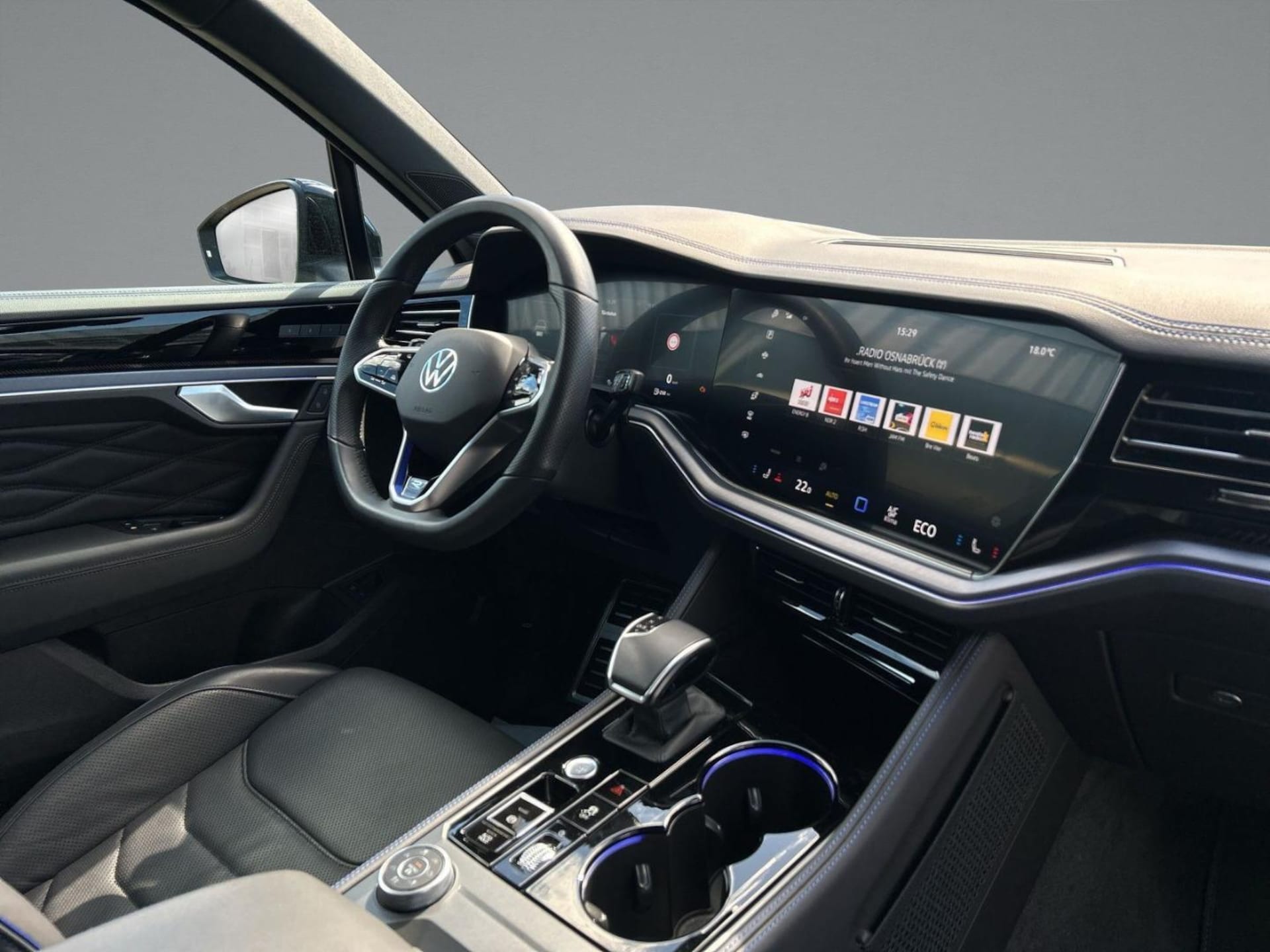 Volkswagen Touareg R