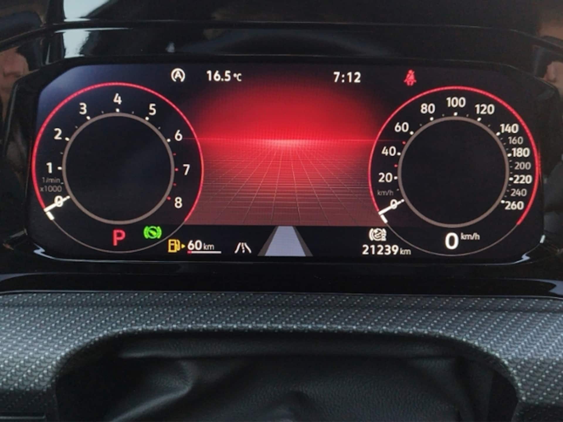 Volkswagen Golf R-Line