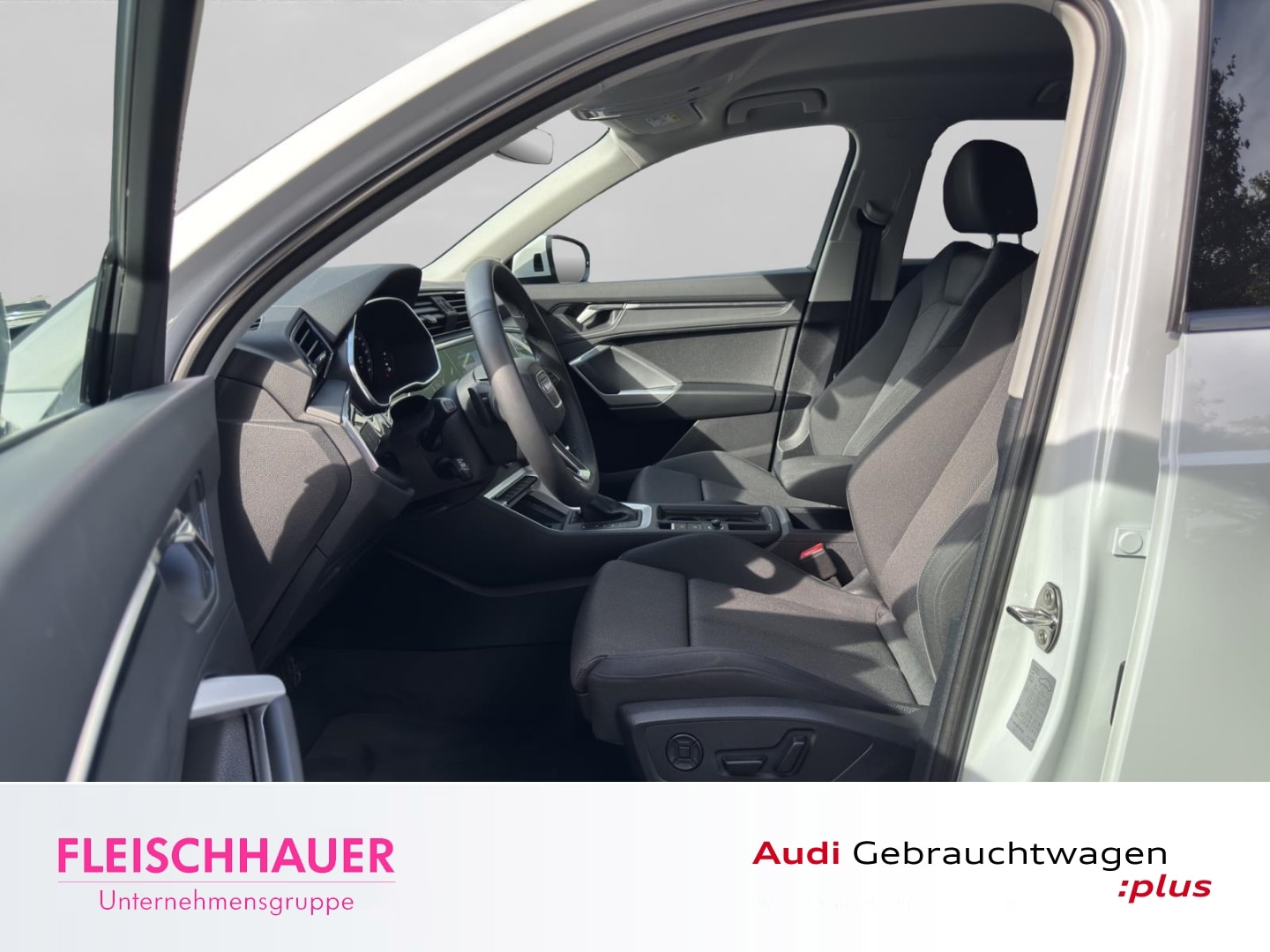 Bild über Audi Q3 TFSI 110 kW S tronic - für weitere Informationen kontaktieren Sie den Audi Partner