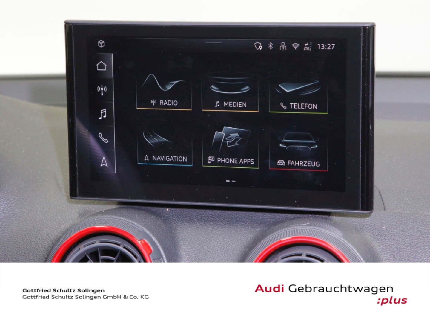 Bild über Audi Q2 S line 35 TFSI S tronic - für weitere Informationen kontaktieren Sie den Audi Partner