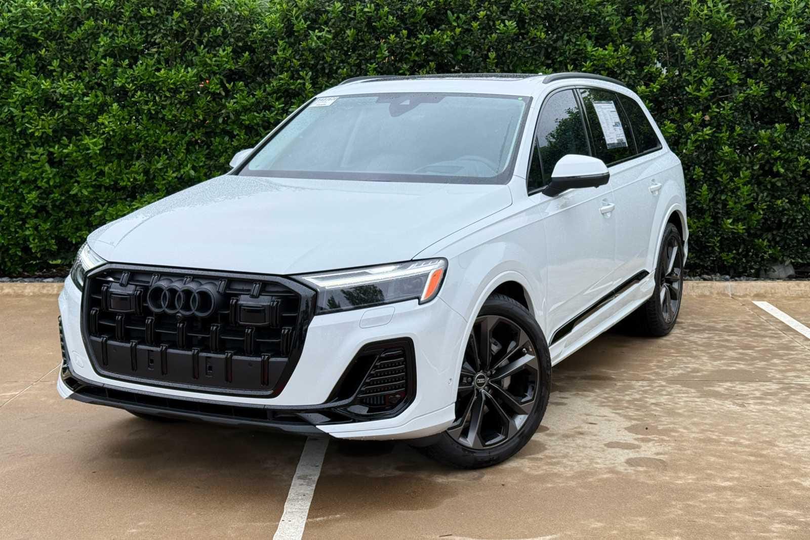 2026 Audi Q7 55 Prestige quattro Tiptronic's photo