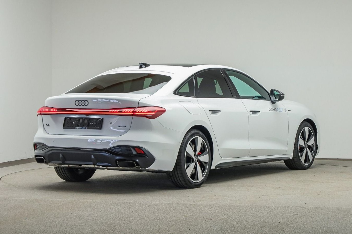 Bild über Audi A5 Limousine e-hybrid e-hybrid quattro 270 kW S tronic - für weitere Informationen kontaktieren Sie den Audi Partner