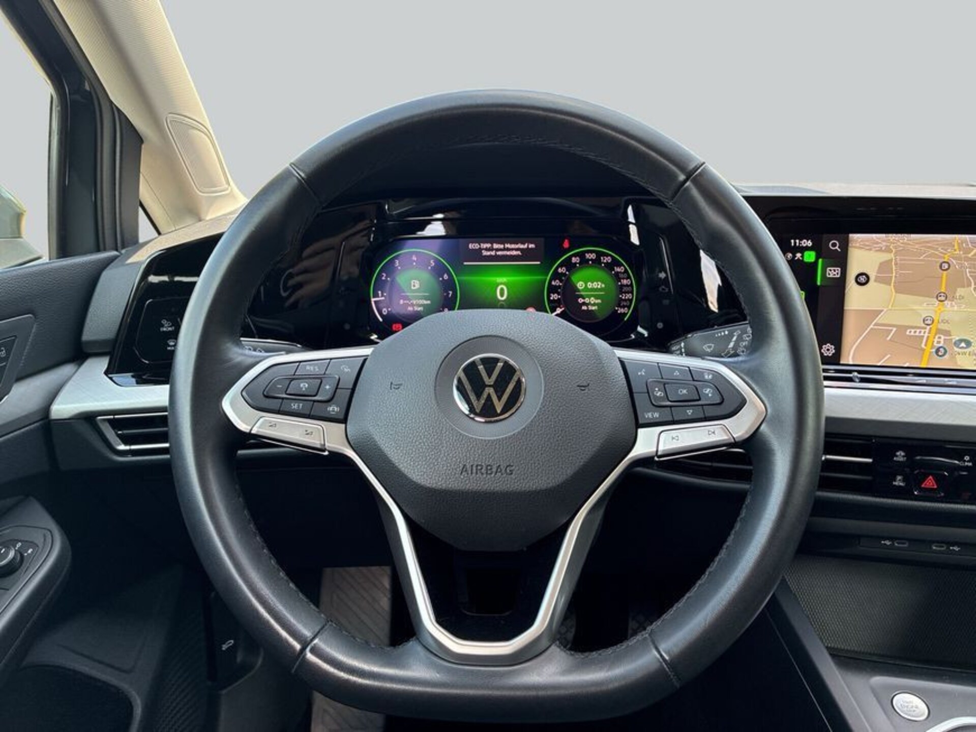 Volkswagen Golf Life