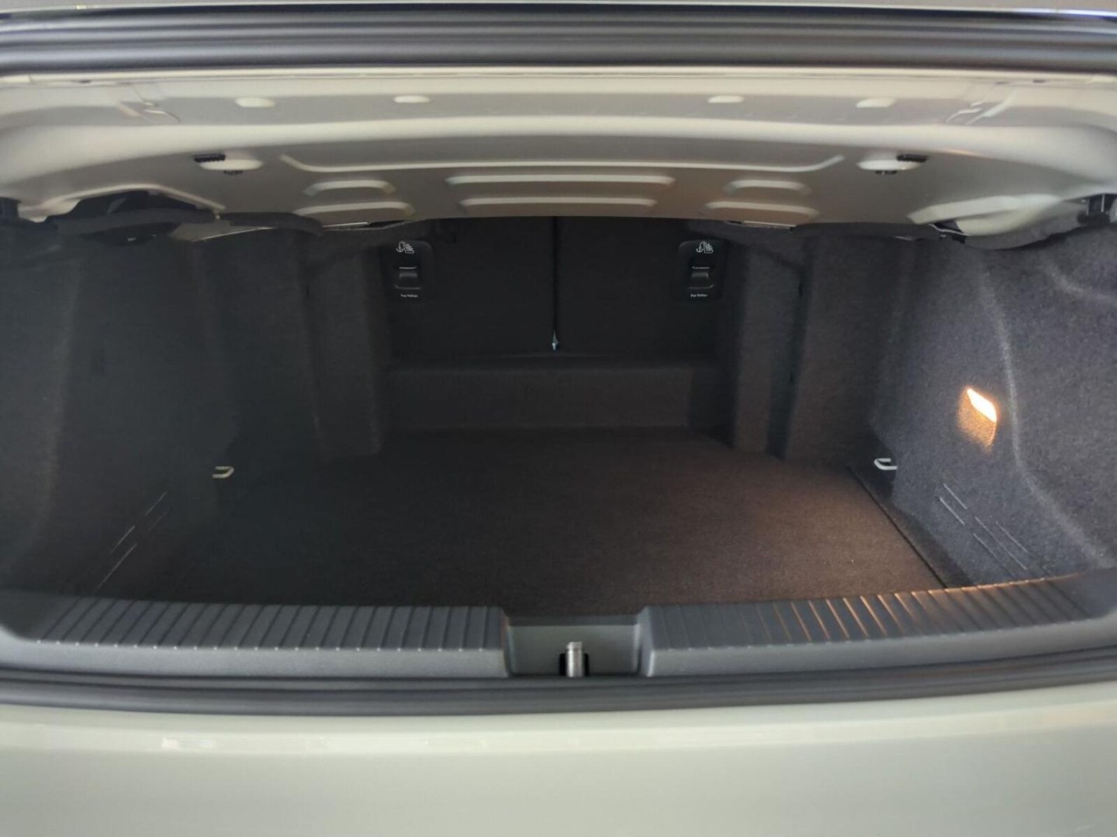 Volkswagen T-Roc Cabriolet – Bild 7