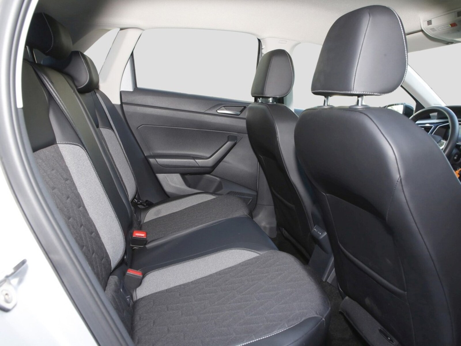 Volkswagen Polo – Bild 12