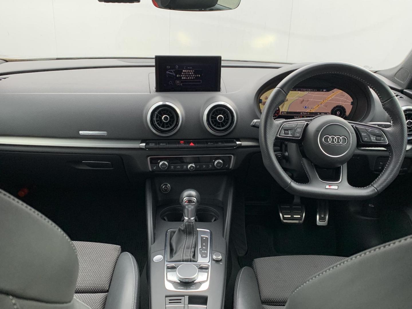 Image about Audi Q8 55 TFSI quattro S line 250(340) kW(PS) tiptronic