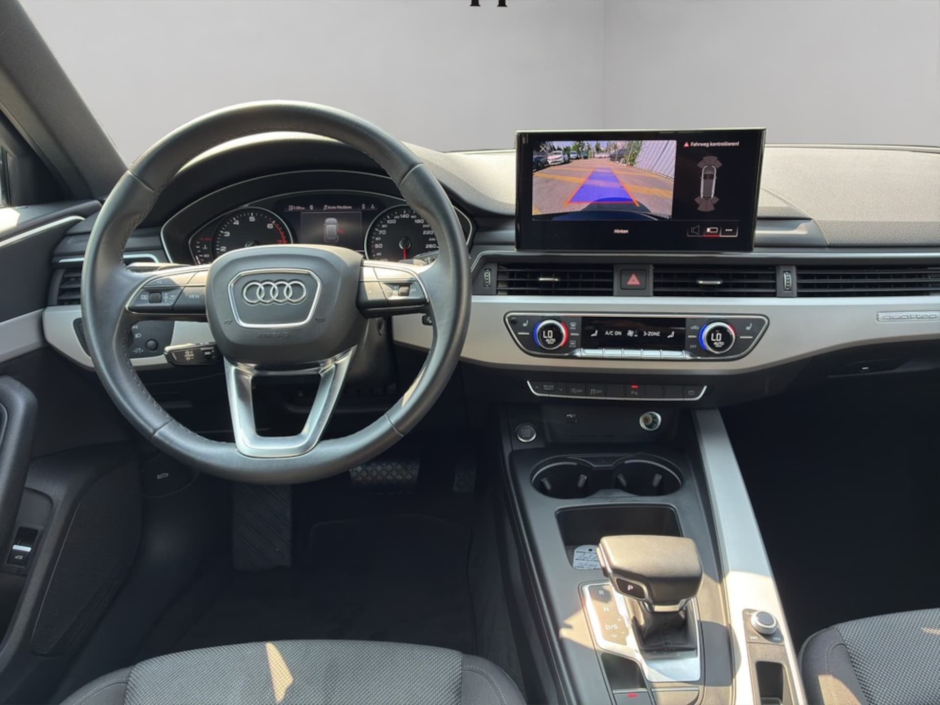 Audi A4 Avant Advanced
