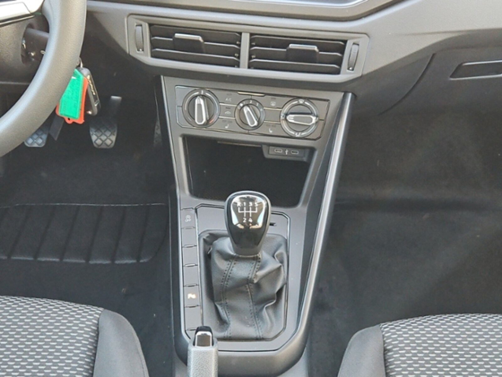 Volkswagen Polo – Bild 12