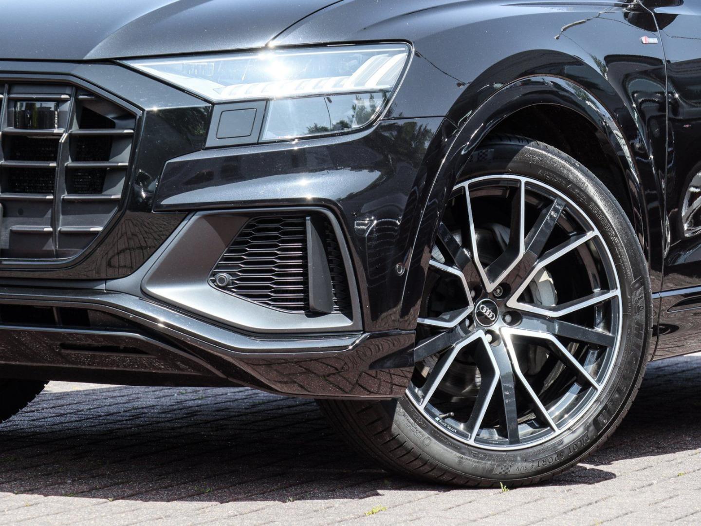 Image about Audi Q8 50 TDI quattro tiptronic