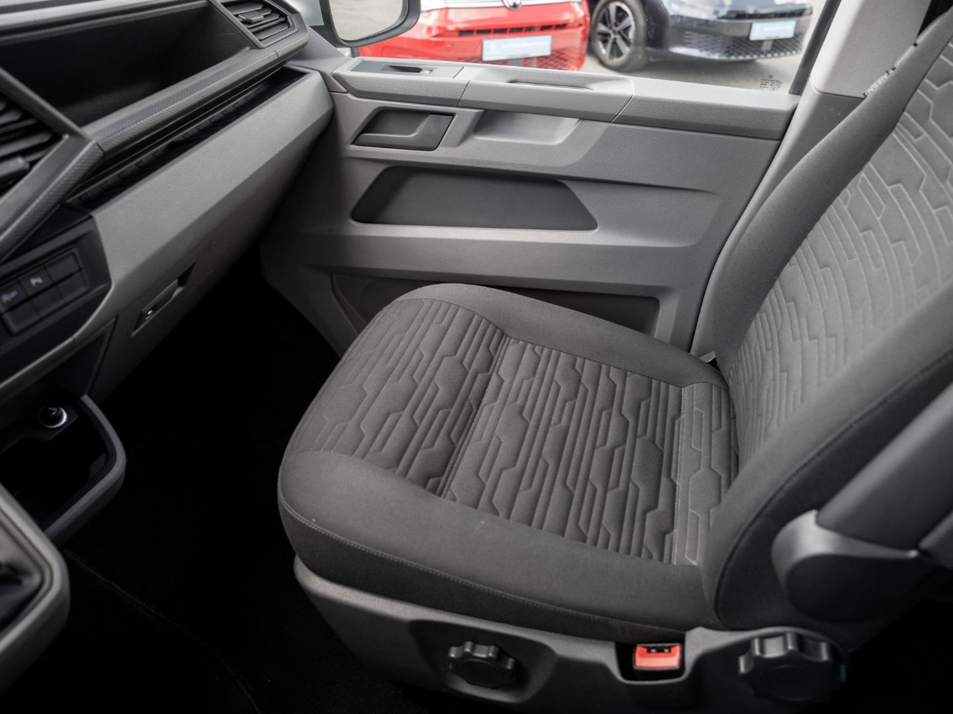 Volkswagen T6.1 Caravelle kurzer Radstand Comfortline