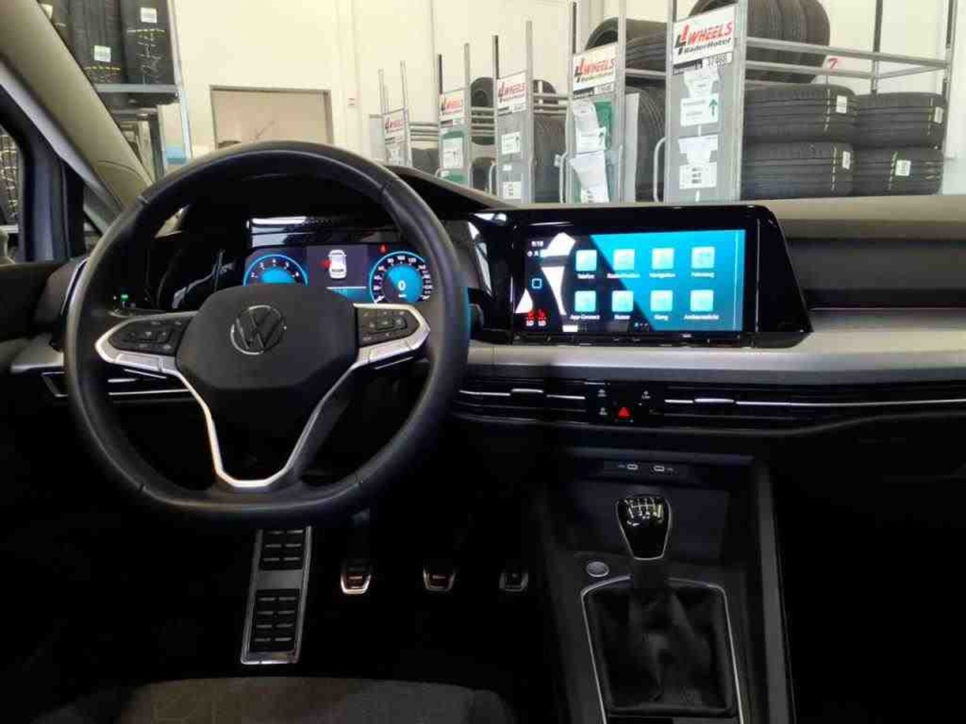 Volkswagen Golf MOVE
