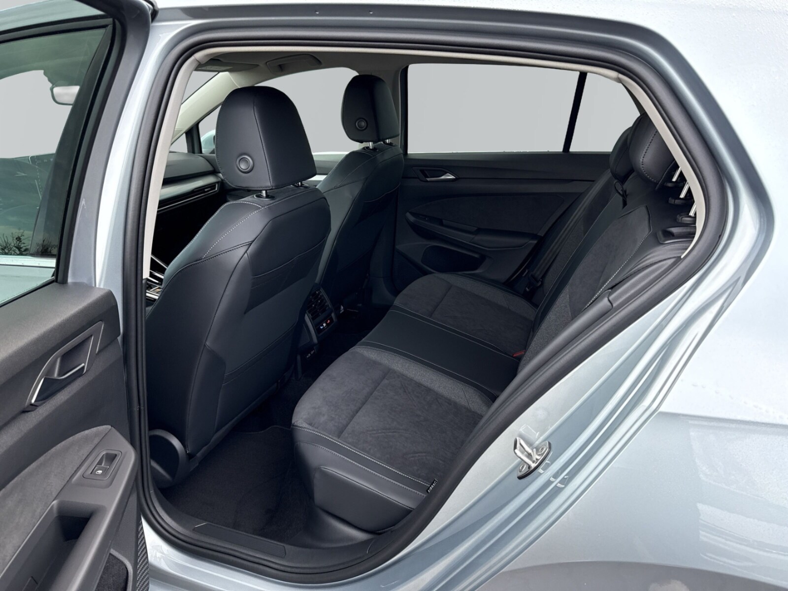 Volkswagen Golf – Bild 9