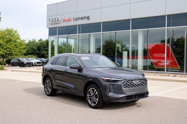 Photo of 2025 Audi Q5