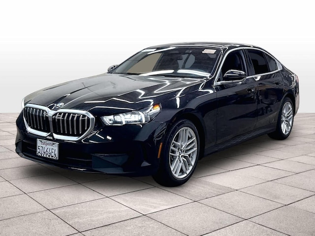 2025 BMW 530i