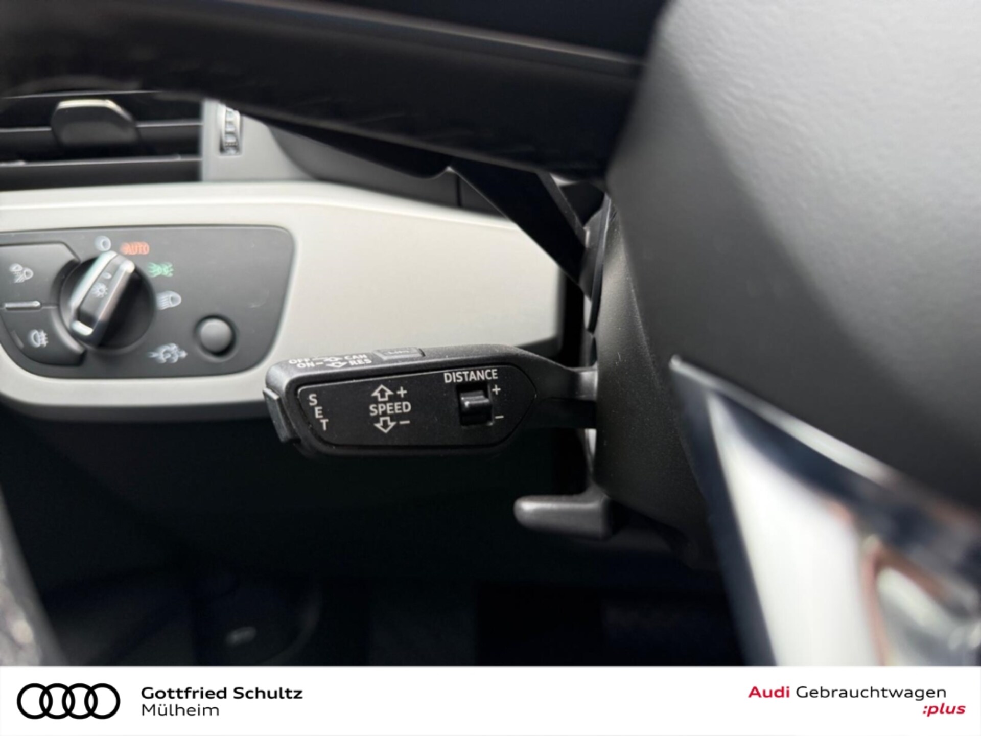 Audi A4 Limousine Advanced
